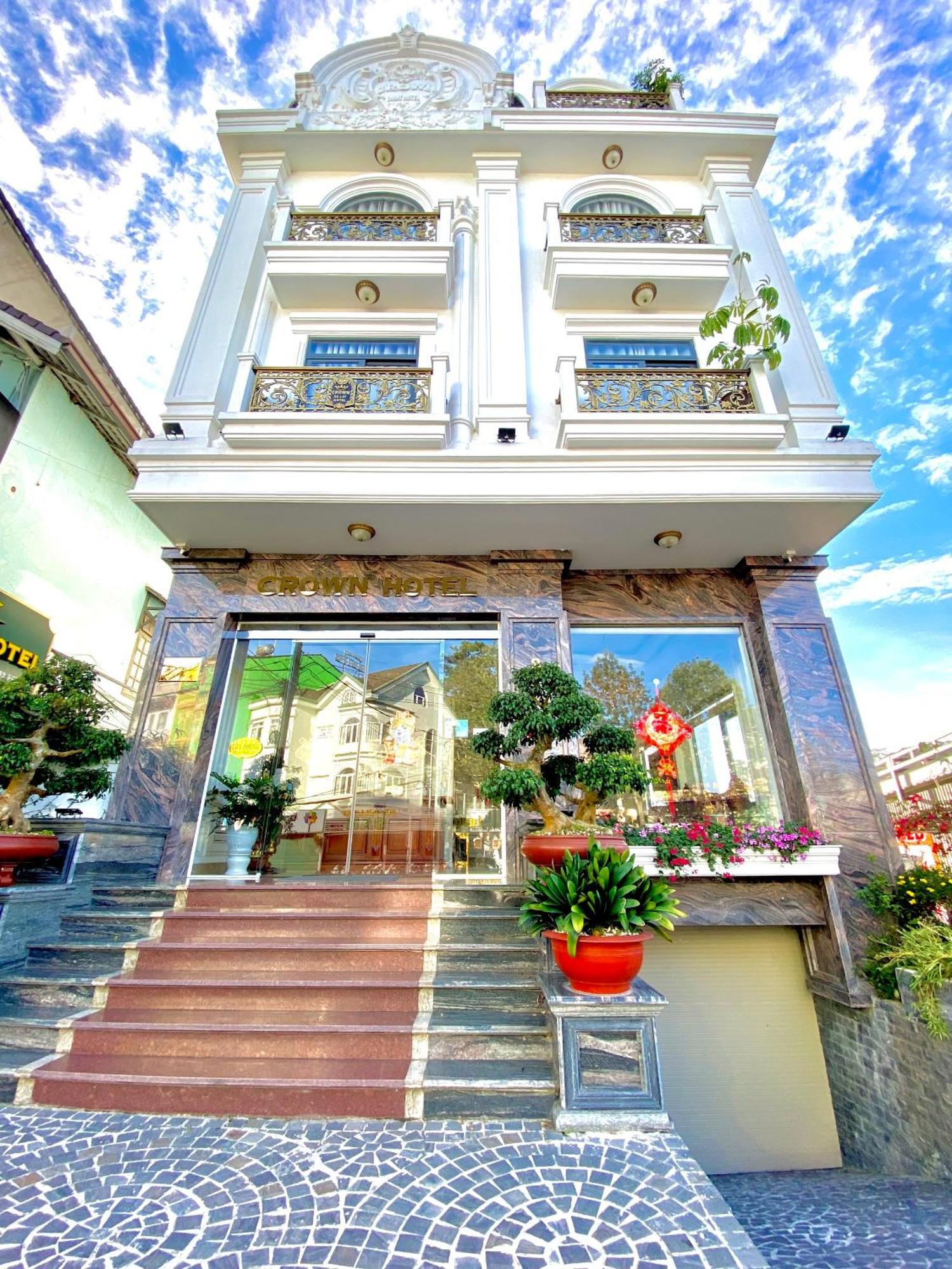 Crown Dalat Hotel Da Lat Exterior foto